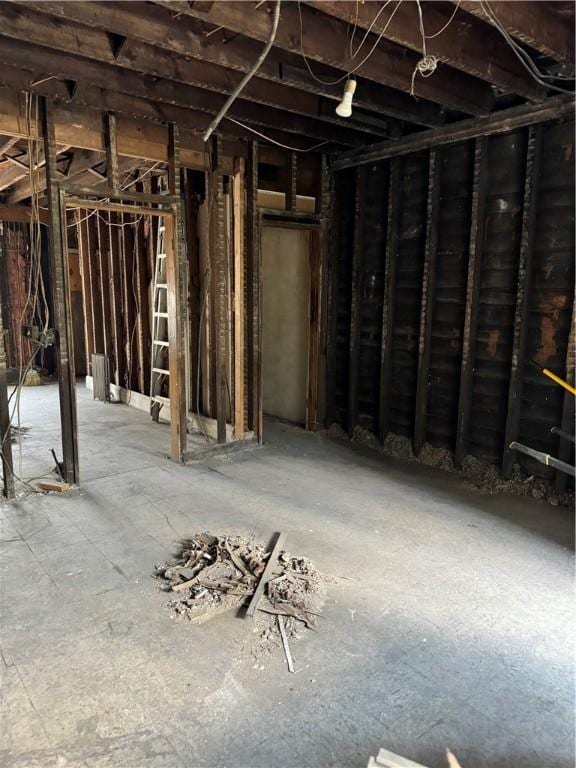 5404 Natrona Way, Lawrenceville, PA 15201 - view of below grade area
