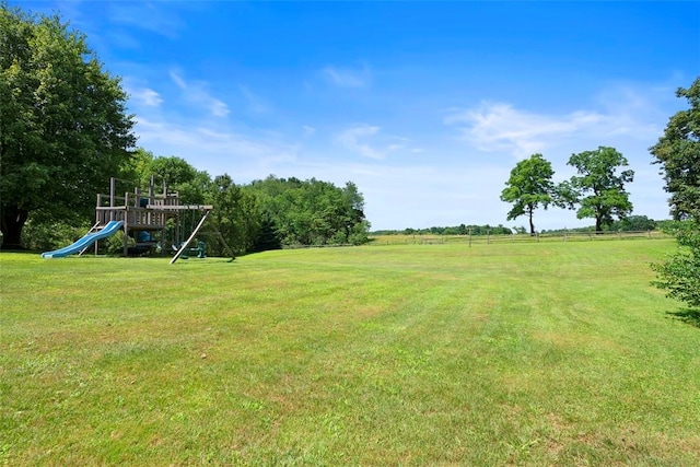 4581 Bakerstown Culmerville Rd, West Deer, PA 15044 - view of grassy yard