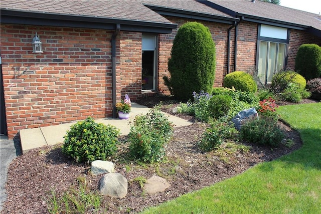 104 Victoria Dr, North Strabane, PA 15317 - view of side of property featuring brick siding and roof with shingles