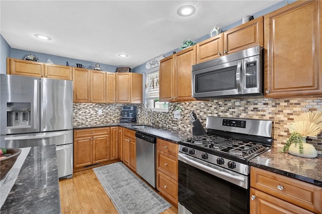 233 Woodland Ave, Rostraver, PA 15012 - photo 5