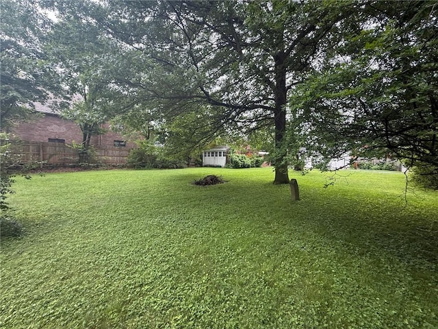 103 Belmont Rd, Twp Of But Ne, PA 16001 - view of yard with a storage unit