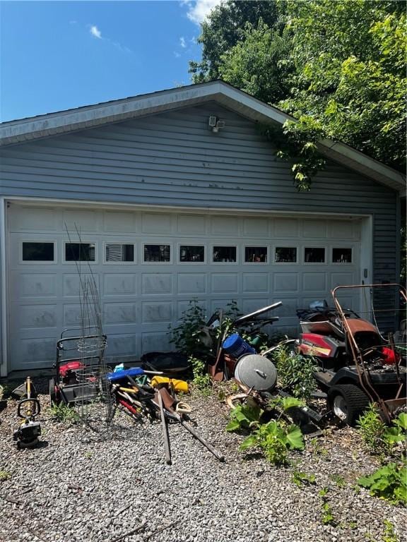 237 Dawson Ave, Glenfield, PA 15143 - view of garage