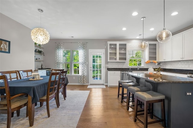 1004 Pointe View Dr, Adams Twp, PA 16046 - dining space featuring light wood-style flooring and recessed lighting