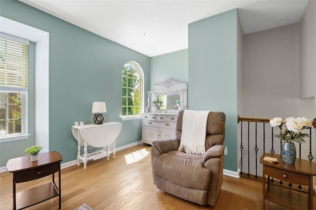 1004 Pointe View Dr, Adams Twp, PA 16046 - sitting room featuring wood finished floors and baseboards