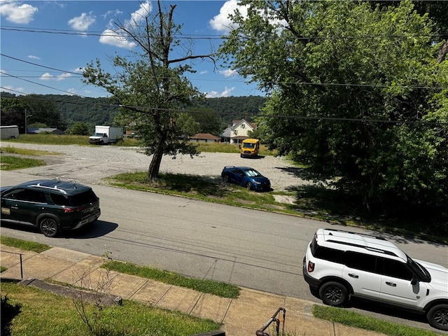 706 Lincoln St, Monongahela, PA 15063 - view of asphalt street