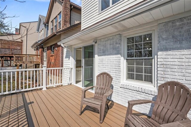 362 Marshall Ave, Observatory Hill, PA 15214 - view of deck