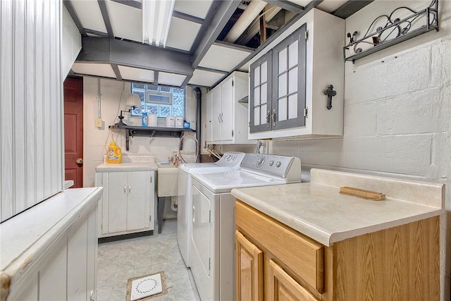 511 New Haven Dr, Hempfield Twp, PA 15601 - washroom featuring cabinet space and washing machine and clothes dryer