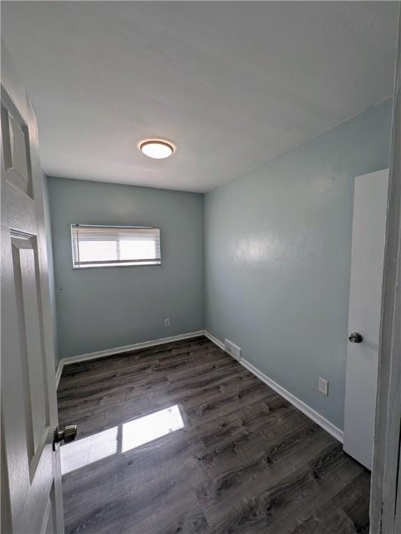 1310 Pirl St, Mckeesport, PA 15132 - unfurnished room with wood finished floors and baseboards