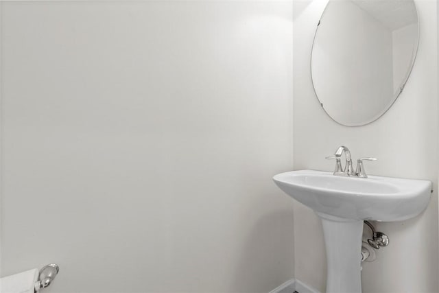 304 Horizon Dr, Monroeville, PA 15146 - bathroom with baseboards