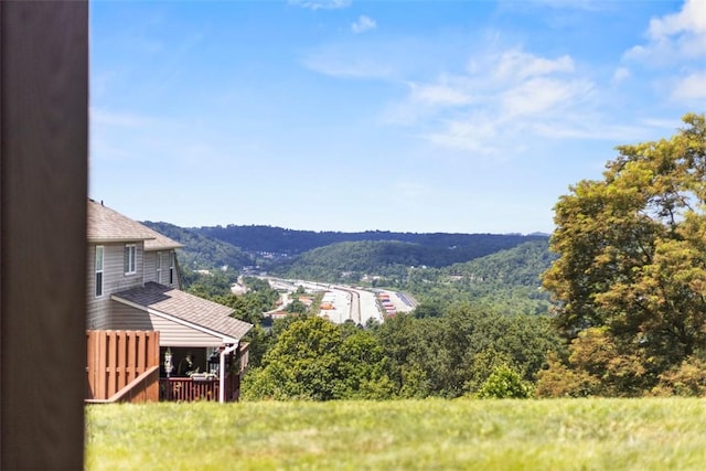 304 Horizon Dr, Monroeville, PA 15146 - view of mountain background