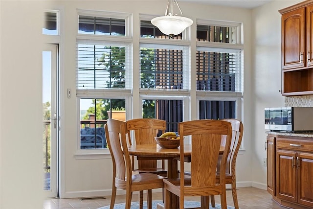 304 Horizon Dr, Monroeville, PA 15146 - dining room with baseboards