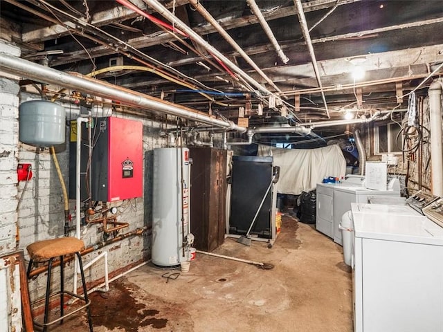 109 Ella St, Mckees Rocks, PA 15136 - unfinished below grade area with gas water heater and separate washer and dryer
