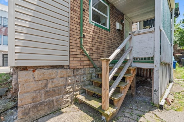 302 38th St, Lawrenceville, PA 15201 - property entrance with brick siding