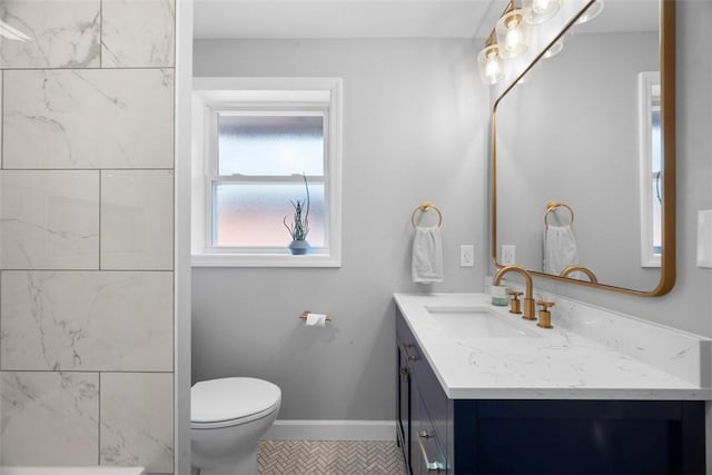 5671 Beacon St, Squirrel Hill, PA 15217 - bathroom featuring vanity and toilet