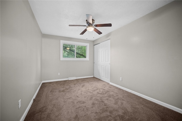 260 Stotler Rd, Penn Hills, PA 15235 - unfurnished bedroom featuring carpet floors, a closet, ceiling fan, and a textured ceiling
