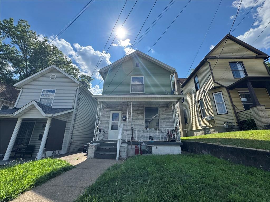 612 Pearson St, New Castle, PA 16101 - photo 1