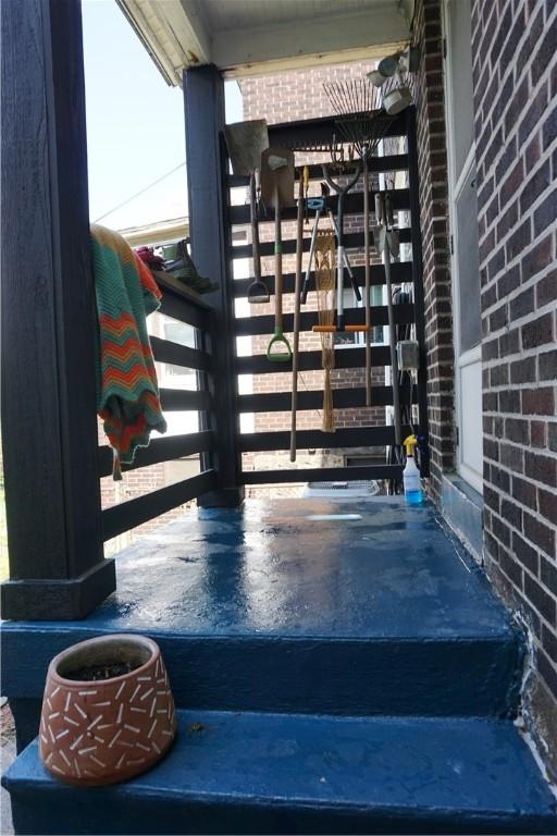 2430 Woodstock Ave, Swissvale, PA 15218 - view of staircase