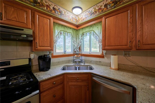 2583 State Route 210, Cowanshanock Twp, PA 16249 - kitchen featuring stainless steel appliances, under cabinet range hood, and brown cabinetry