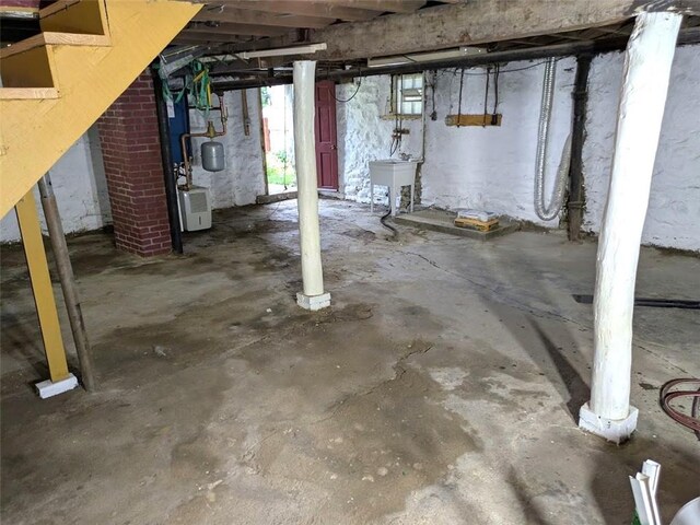 413 N 3rd St, Jeannette, PA 15644 - basement with a sink