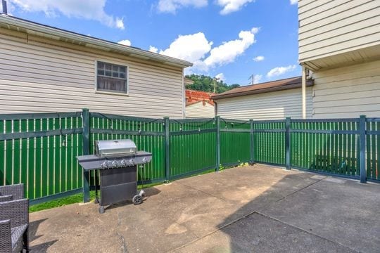 1850 Middle St, Sharpsburg, PA 15215 - view of patio / terrace with grilling area