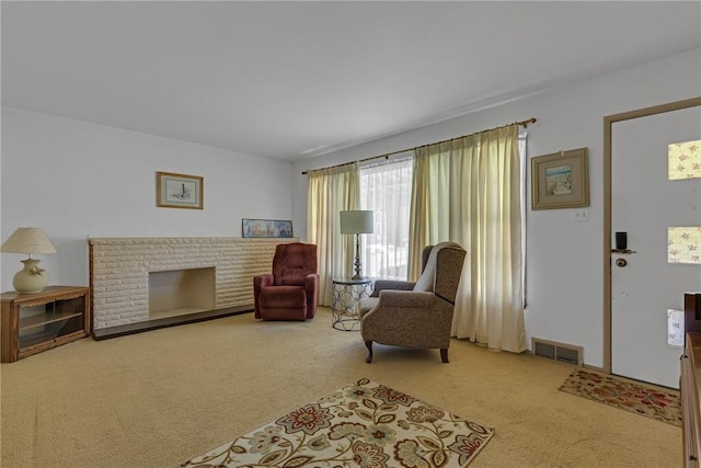 320 Wilson Ave, Beaver, PA 15009 - sitting room with carpet floors