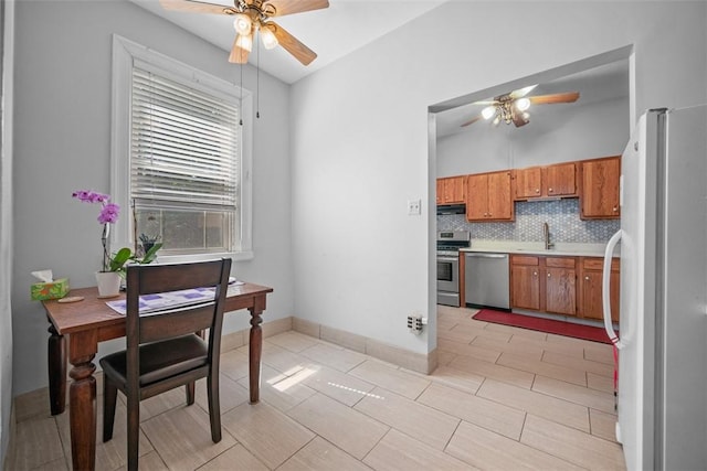 201 Stratford Ave, Friendship Park, PA 15206 - photo 15