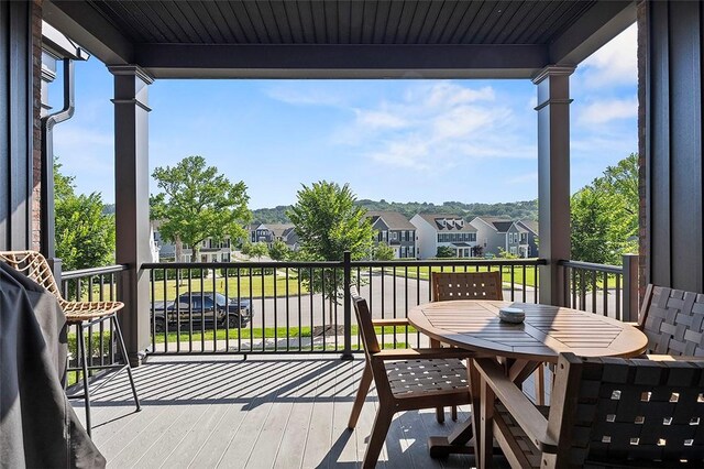 3155 Preston Way, Bridgeville, PA 15017 - balcony featuring a residential view