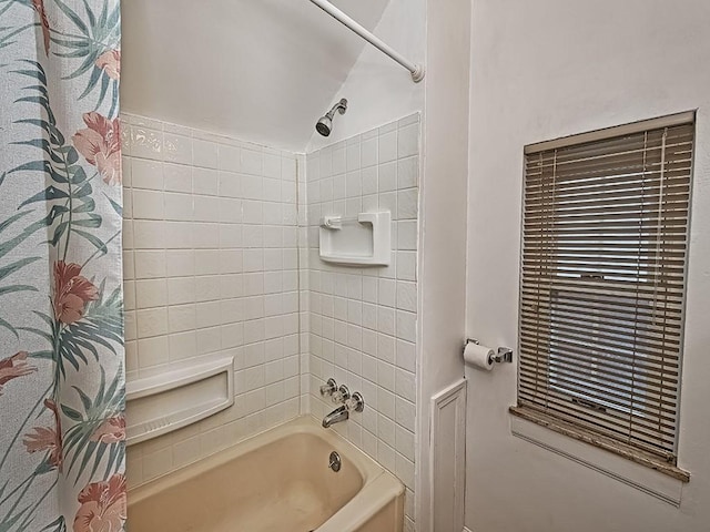 740 Churchill Ave, Penn Hills, PA 15235 - full bath with shower / tub combo with curtain