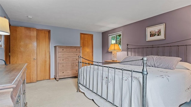 77 Ridgecrest Dr, Wilkins Twp, PA 15235 - bedroom with light carpet