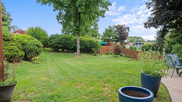 77 Ridgecrest Dr, Wilkins Twp, PA 15235 - view of yard