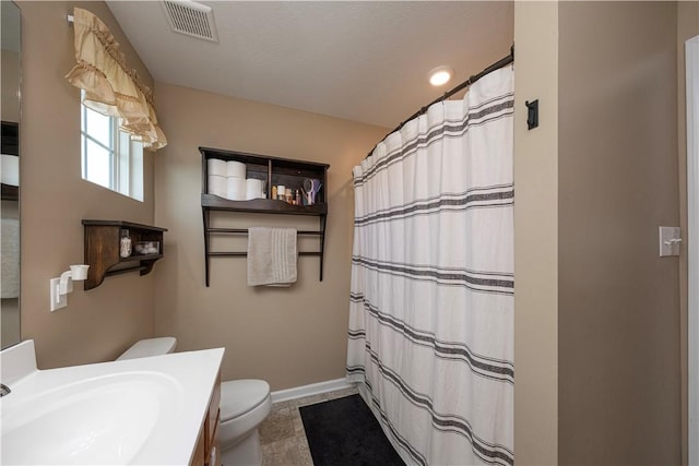 107 Marias Way S, Park, PA 15129 - full bathroom with vanity and a shower with shower curtain