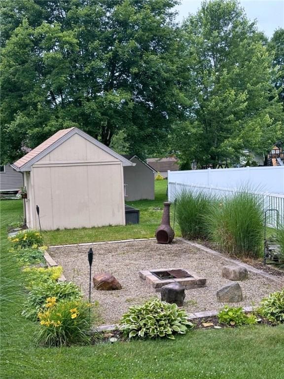 132 Terrace Dr, North Sewickley Twp, PA 16117 - view of yard featuring an outbuilding