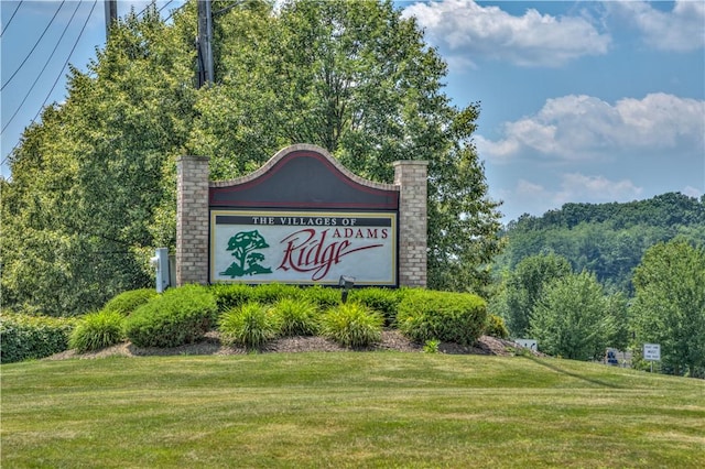 651 Village Green Blvd E, Adams Twp, PA 16046 - community / neighborhood sign with a yard