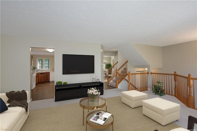 651 Village Green Blvd E, Adams Twp, PA 16046 - view of living area