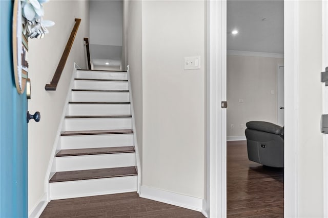 519 Captain Lee Boss Way, Cranberry Twp, PA 16066 - stairway featuring wood finished floors, crown molding, and recessed lighting