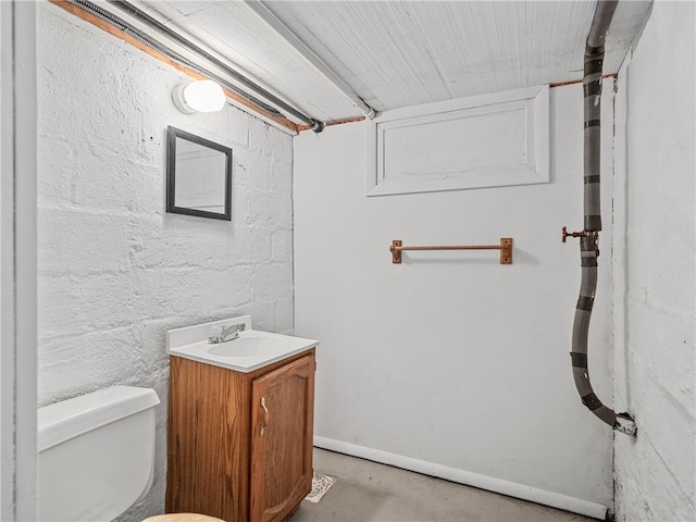 318 Penn Ave, Aliquippa, PA 15001 - bathroom featuring vanity and concrete flooring