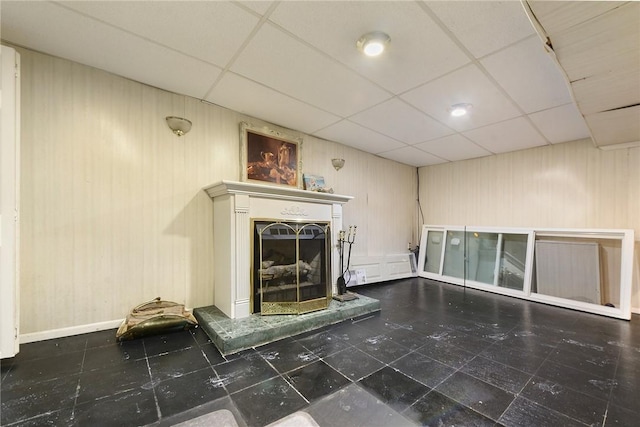 3931 Boulevard Dr, Squirrel Hill, PA 15217 - unfurnished living room with a drop ceiling