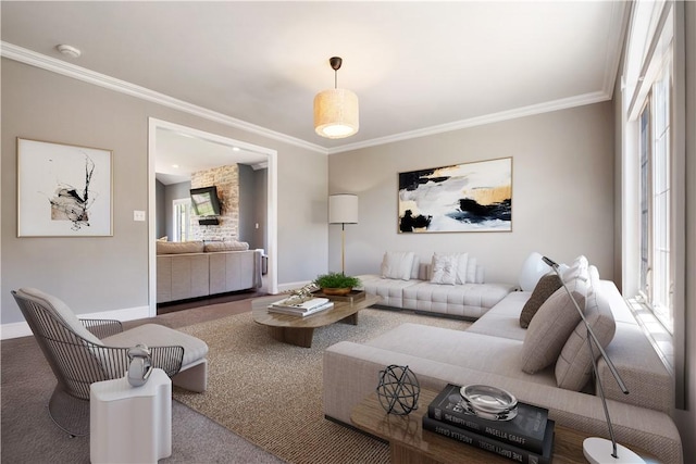 507 Saddlewood Dr, Peters Twp, PA 15367 - carpeted living area with ornamental molding and baseboards