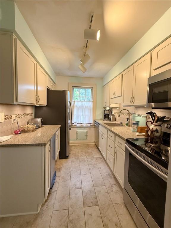 410 Sulgrave Rd, Mt Washington, PA 15211 - photo 8