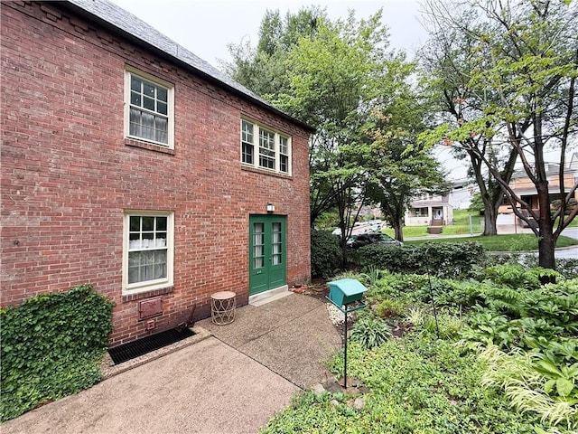 410 Sulgrave Rd, Mt Washington, PA 15211 - photo 1