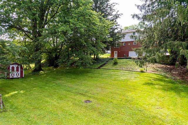12729 Deborah Dr, North Huntingdon, PA 15642 - photo 34
