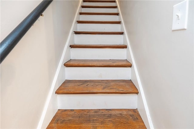 3715 Tuscarawas Rd, Brighton Twp, PA 15009 - view of stairs