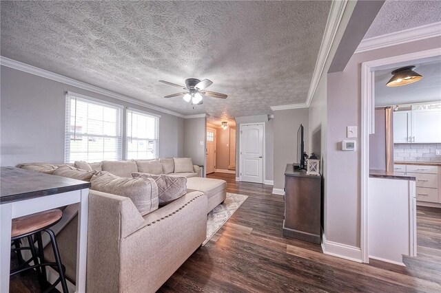 198 Pinehurst Dr, Economy, PA 15042 - photo 5