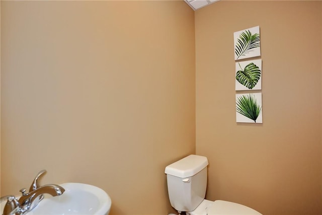 329 Oak Grove Ct, Mccandless, PA 15090 - half bathroom featuring a sink and toilet