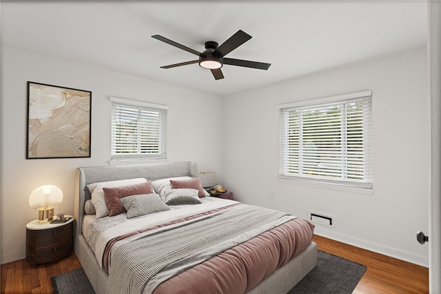 334 Shaler St, Mt Washington, PA 15211 - bedroom featuring wood finished floors and a ceiling fan