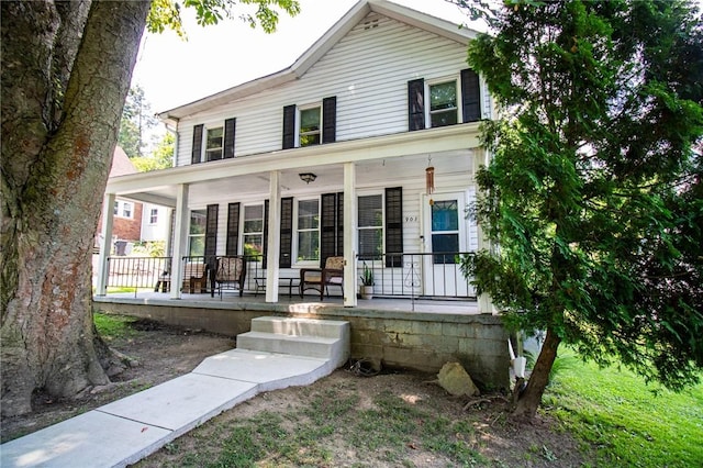 901 Alexander St, Shaler, PA 15116 - view of front facade with a porch