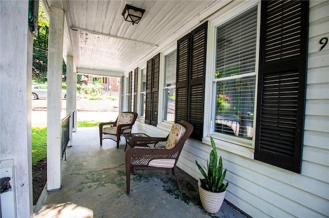 901 Alexander St, Shaler, PA 15116 - view of covered porch