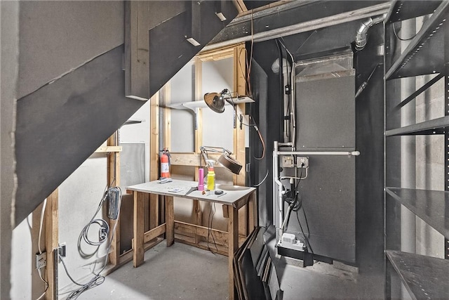 102 Barnwood Ln, Ross Twp, PA 15237 - view of utility room