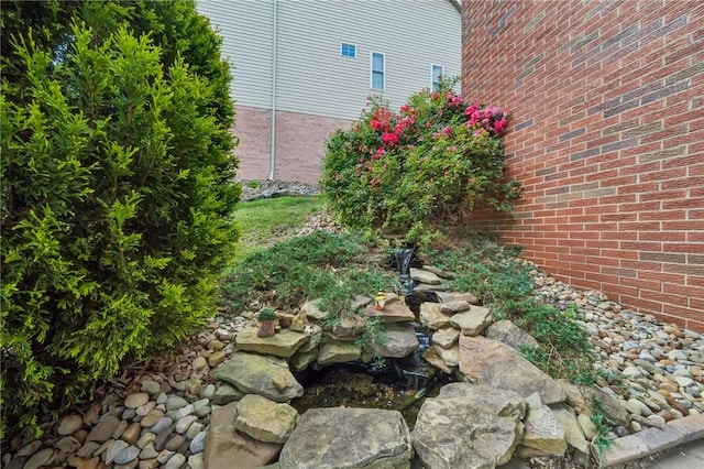 12 Lynmar Dr, Shaler, PA 15209 - view of yard
