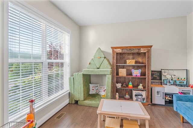 109 Overbrook Dr, Cranberry Twp, PA 16066 - game room with wood finished floors and baseboards